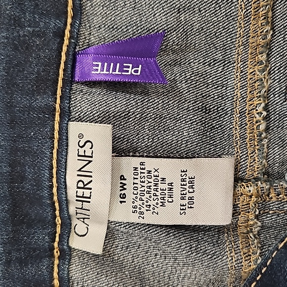 Catherine's petite jeans - Picture 5 of 6
